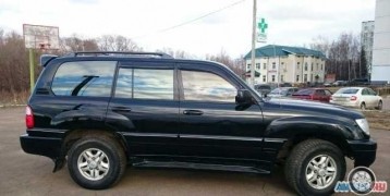 Лексус LX, 2000 года