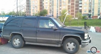 GMC Юкон, 1999 года