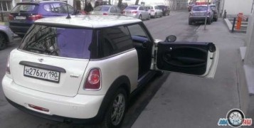 МИНИ One, 2012 года МИНИ One, 2012 года