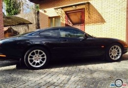 Ягуар XKR, 1998 года