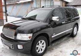 Инфинити QX56, 2004 года