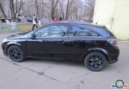 Опель Астра GTC, 2007 года