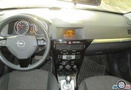 Опель Астра GTC, 2007 года