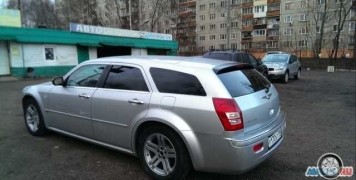 Крайслер 300C, 2005 года