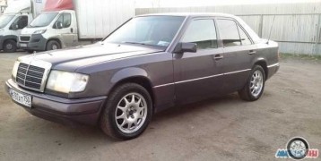 Мерседес-Бенс W124, 1991 года