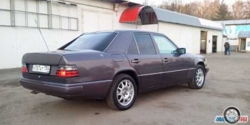 Мерседес-Бенс W124, 1991 года