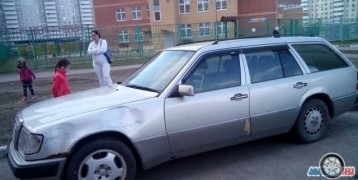 Мерседес-Бенс W124, 1991 года