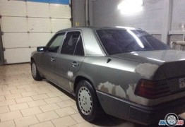 Мерседес-Бенз W124, 1995 года