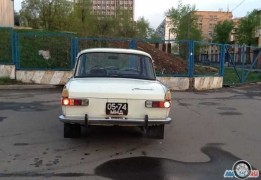 Moskvich 408, 1975 года