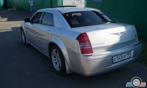 Крайслер 300C, 2005 года