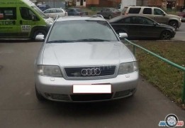 Ауди A6, 2001 года