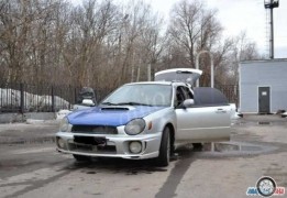 Субару WRX, 2001 года