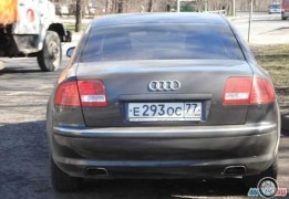 Ауди A8, 2005 года