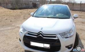 Ситроен DS4, 2012 года