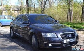 Ауди A6, 2004 года