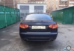 Ауди A6, 2010 года