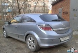 Опель Астра GTC, 2007 года