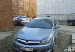 Опель Астра GTC, 2007 года