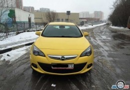 Опель Астра GTC, 2013 года