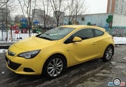 Опель Астра GTC, 2013 года