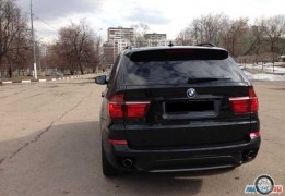 БМВ X5, 2010 года