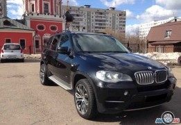 БМВ X5, 2010 года