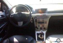 Опель Астра GTC, 2008 года