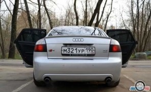 Ауди S4, 2004 года