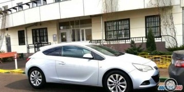 Опель Астра GTC, 2012 года