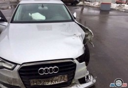 Ауди A6, 2013 года