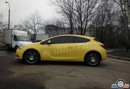 Опель Астра GTC, 2013 года