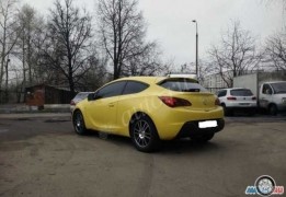 Опель Астра GTC, 2013 года