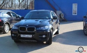 БМВ X6, 2011 года