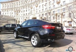 БМВ X6, 2013 года