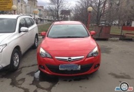 Опель Астра GTC, 2013 года