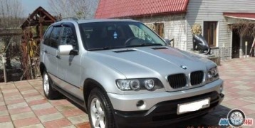 БМВ X5, 2001 года