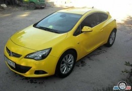 Опель Астра GTC, 2012 года