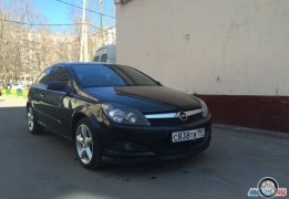 Опель Астра GTC, 2009 года