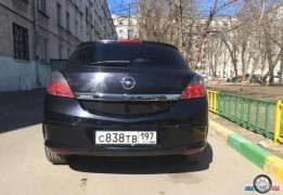 Опель Астра GTC, 2009 года